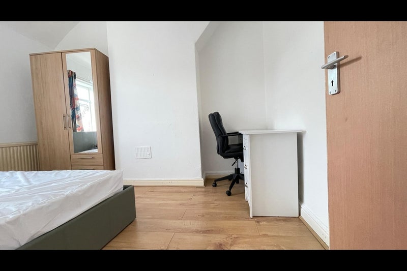 Room Field Drive in Shirebrook