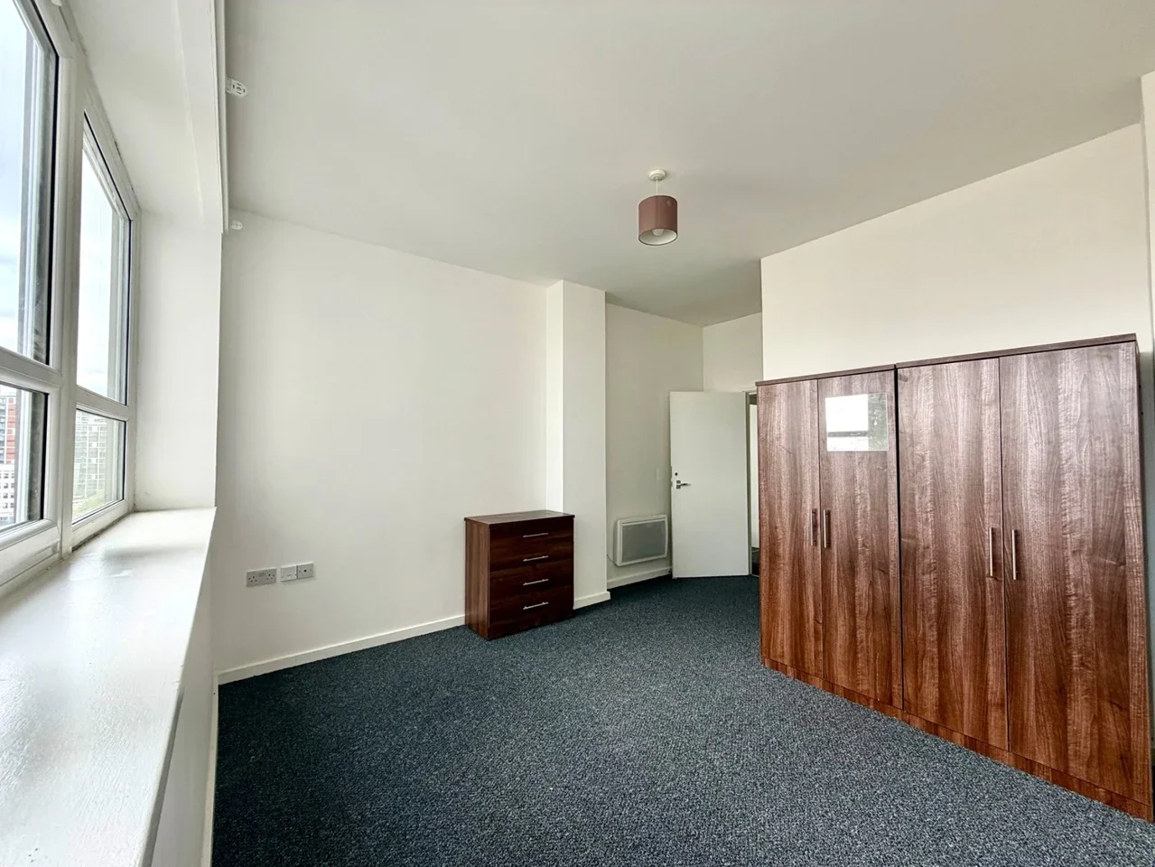 Flat Calderwood Street in Greater London
