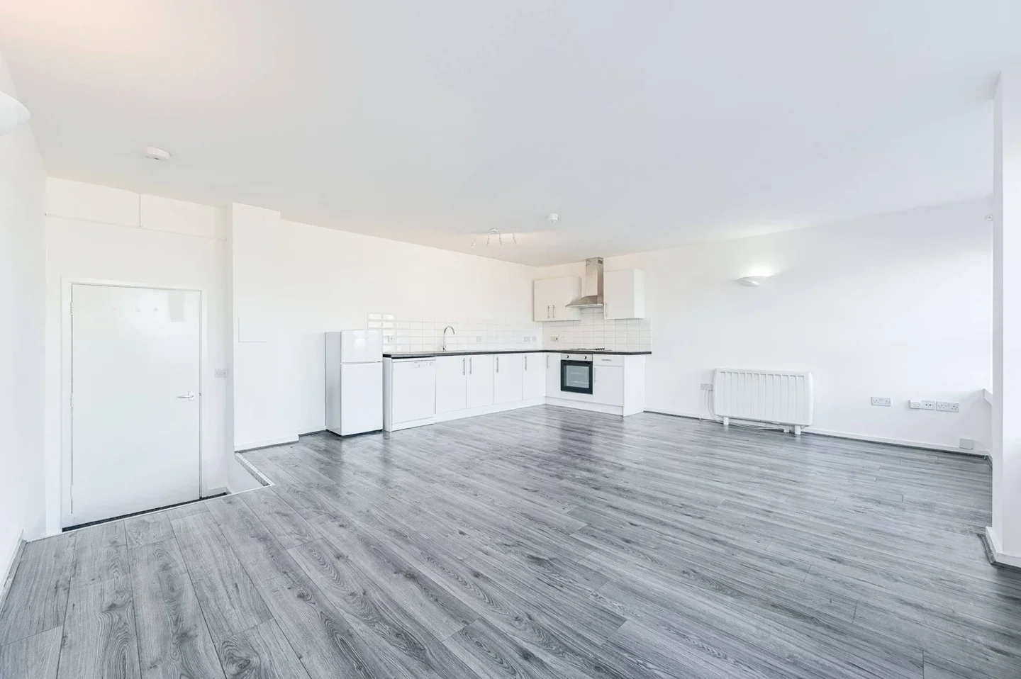 Flat Calderwood Street in Greater London