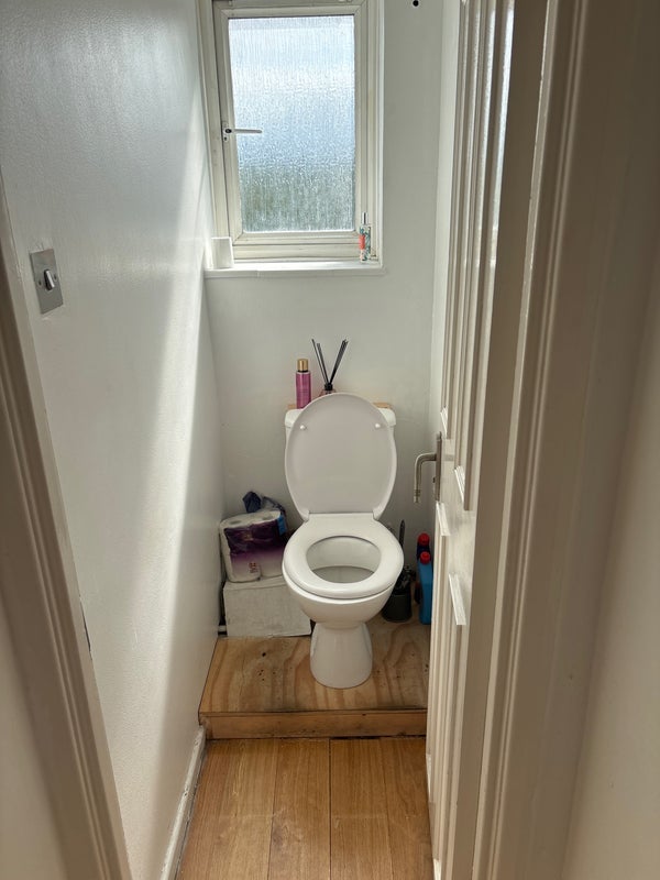 Flat Millgrove Street in Greater London