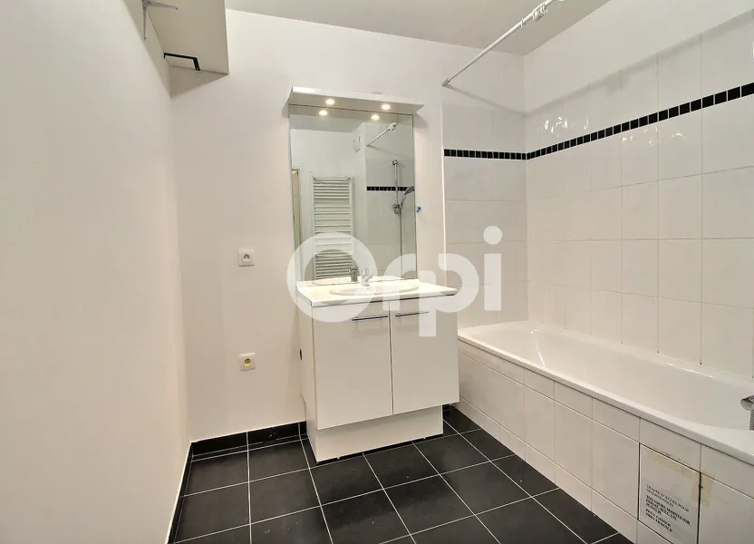 Appartement D 445 à Fleury-Mérogis