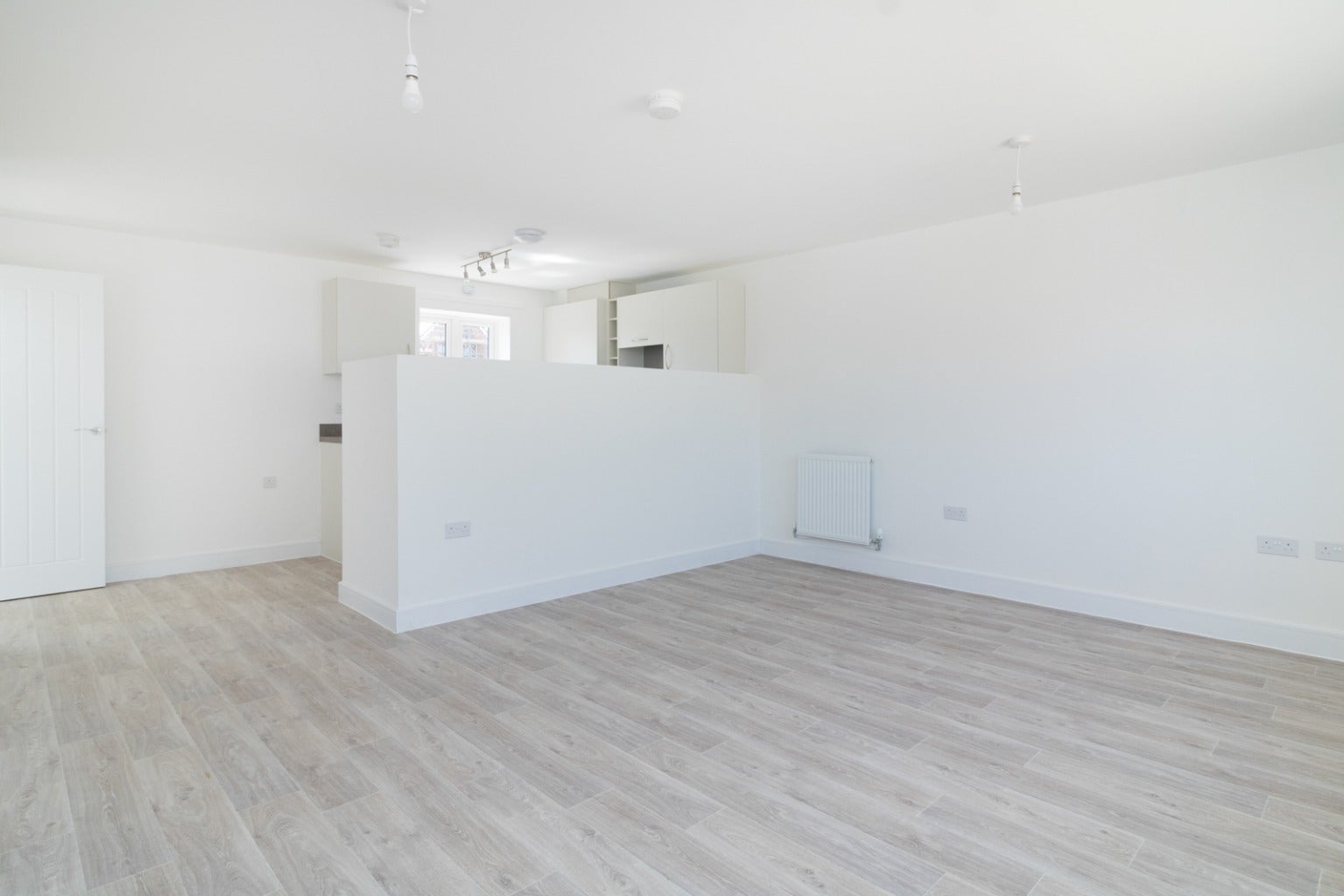 Flat Dallaway Drive in Westham