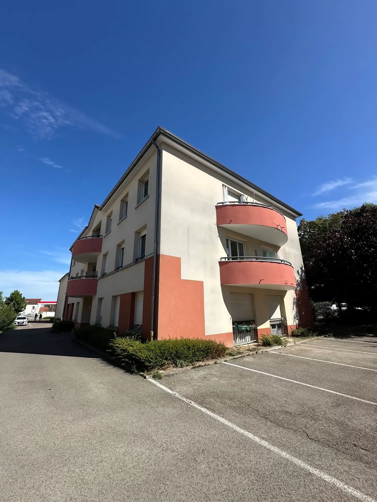 Flat Rue du Faubourg Croncels in Troyes