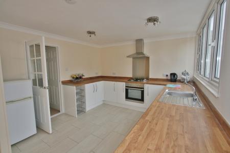 House Packenham Road in Basingstoke and Deane