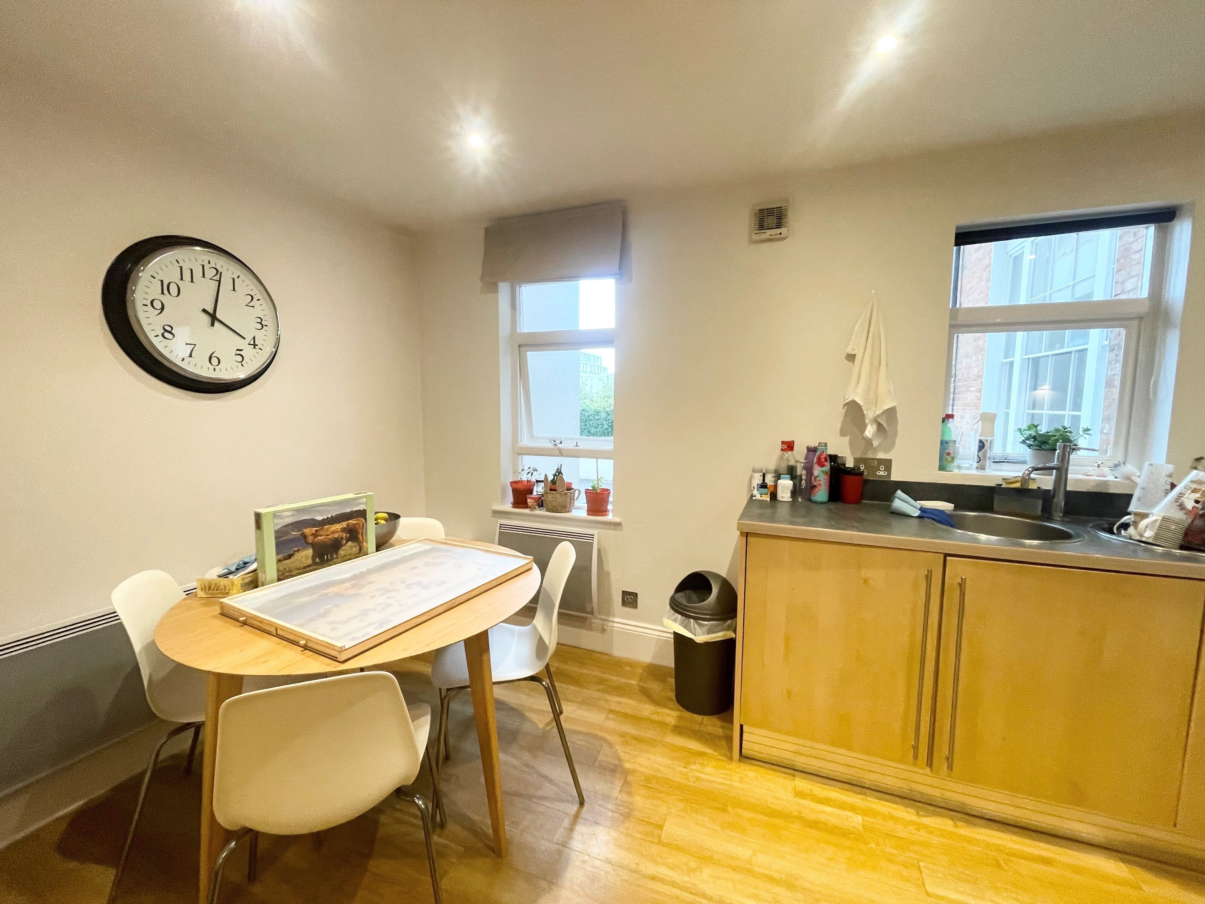 Flat Parade in Royal Leamington Spa
