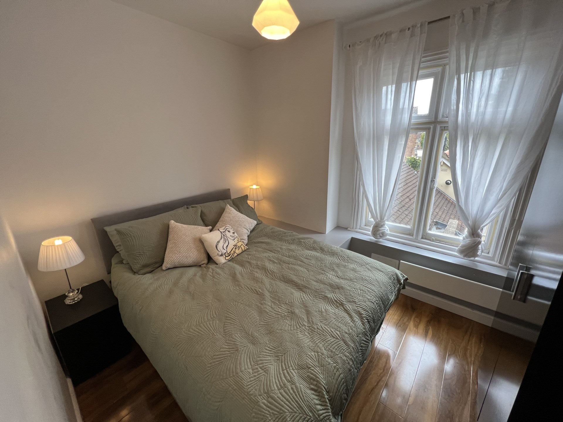 Flat Tennyson Road in Luton