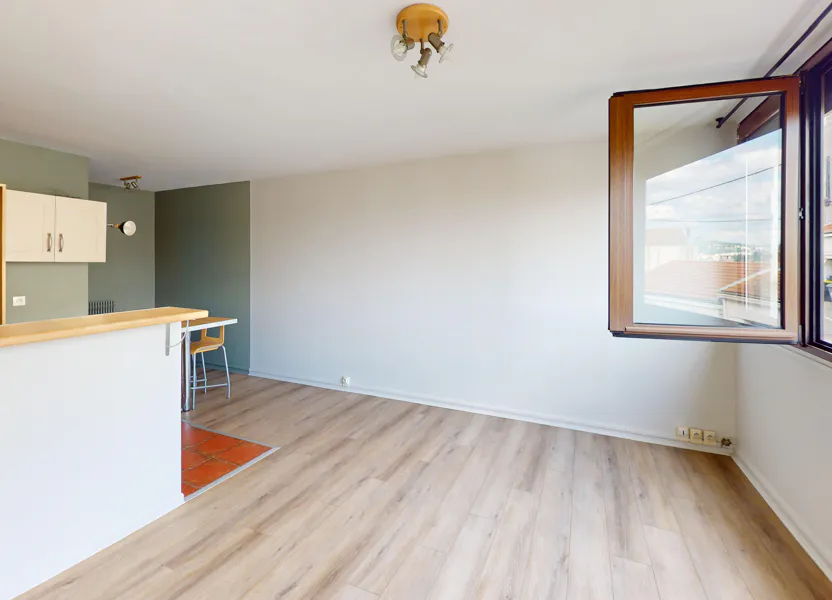 Appartement Rue Cussinel à Saint-Étienne