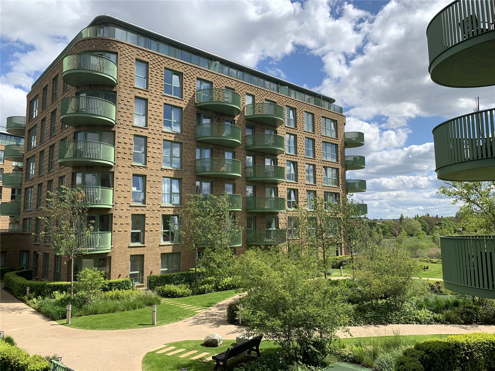 Flat Astell Road in Greater London