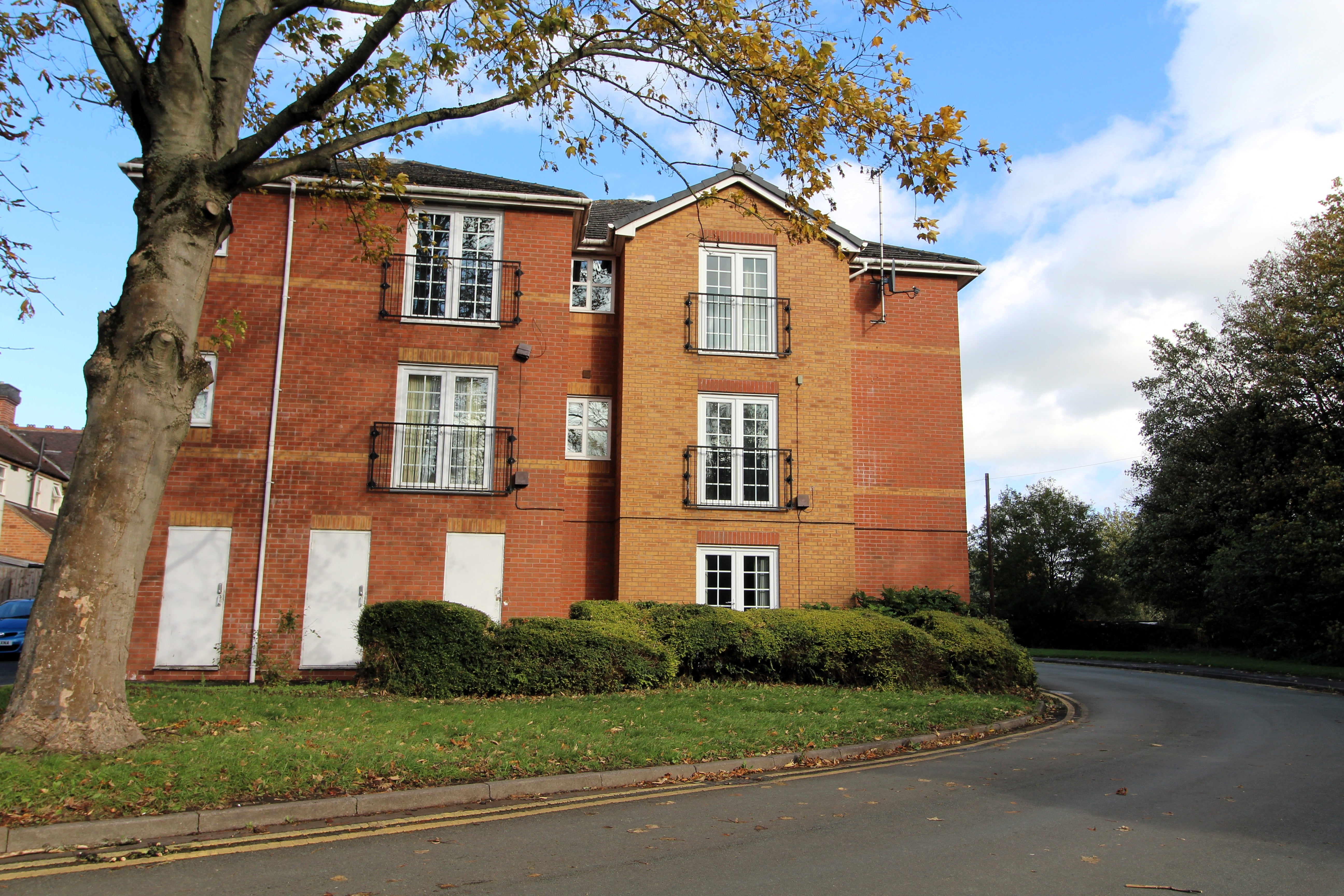 Flat Wyggeston Street in East Staffordshire