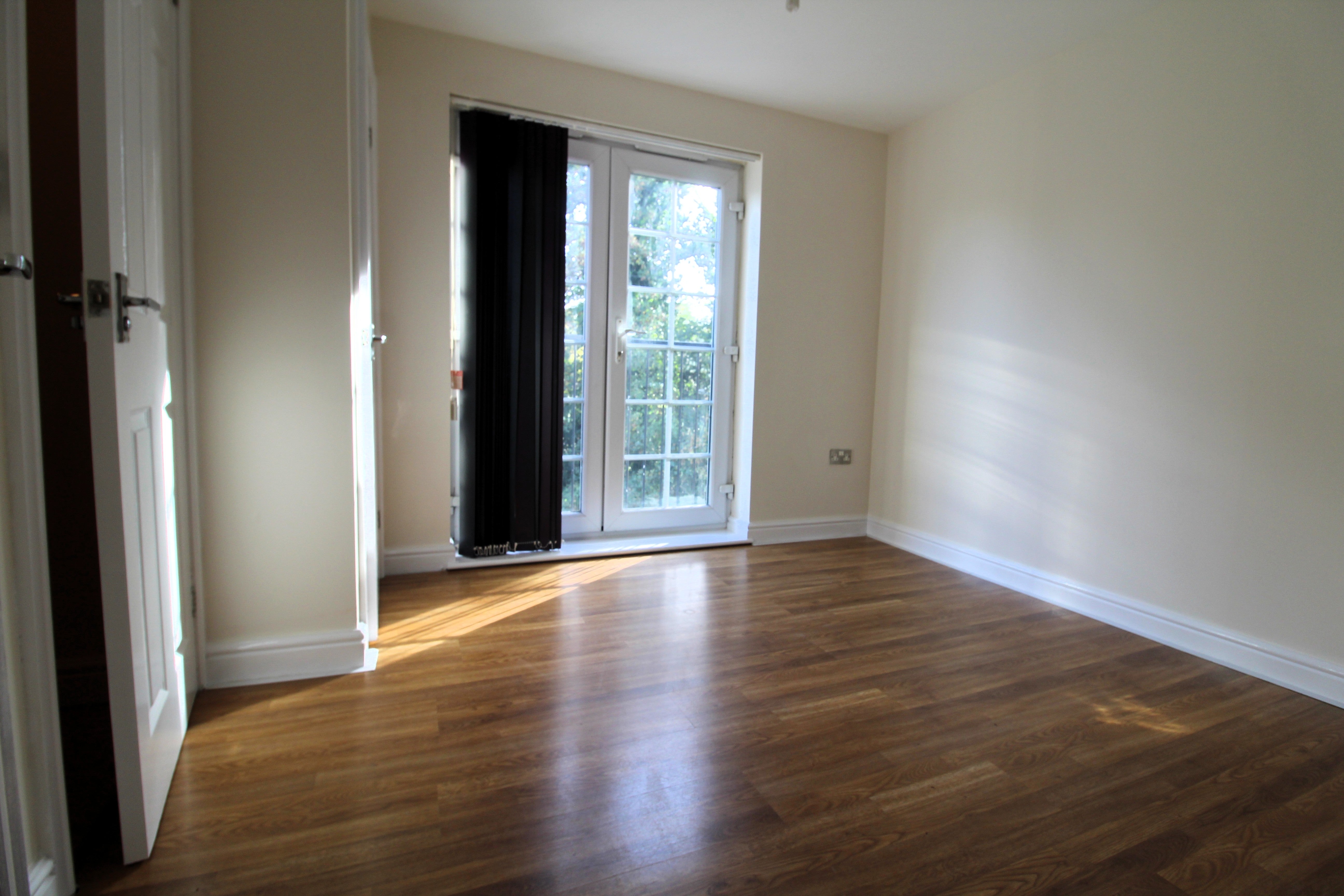 Flat Wyggeston Street in East Staffordshire