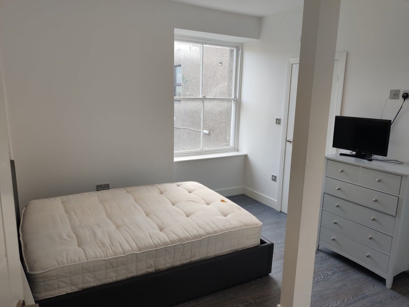 Room West Street in Bristol
