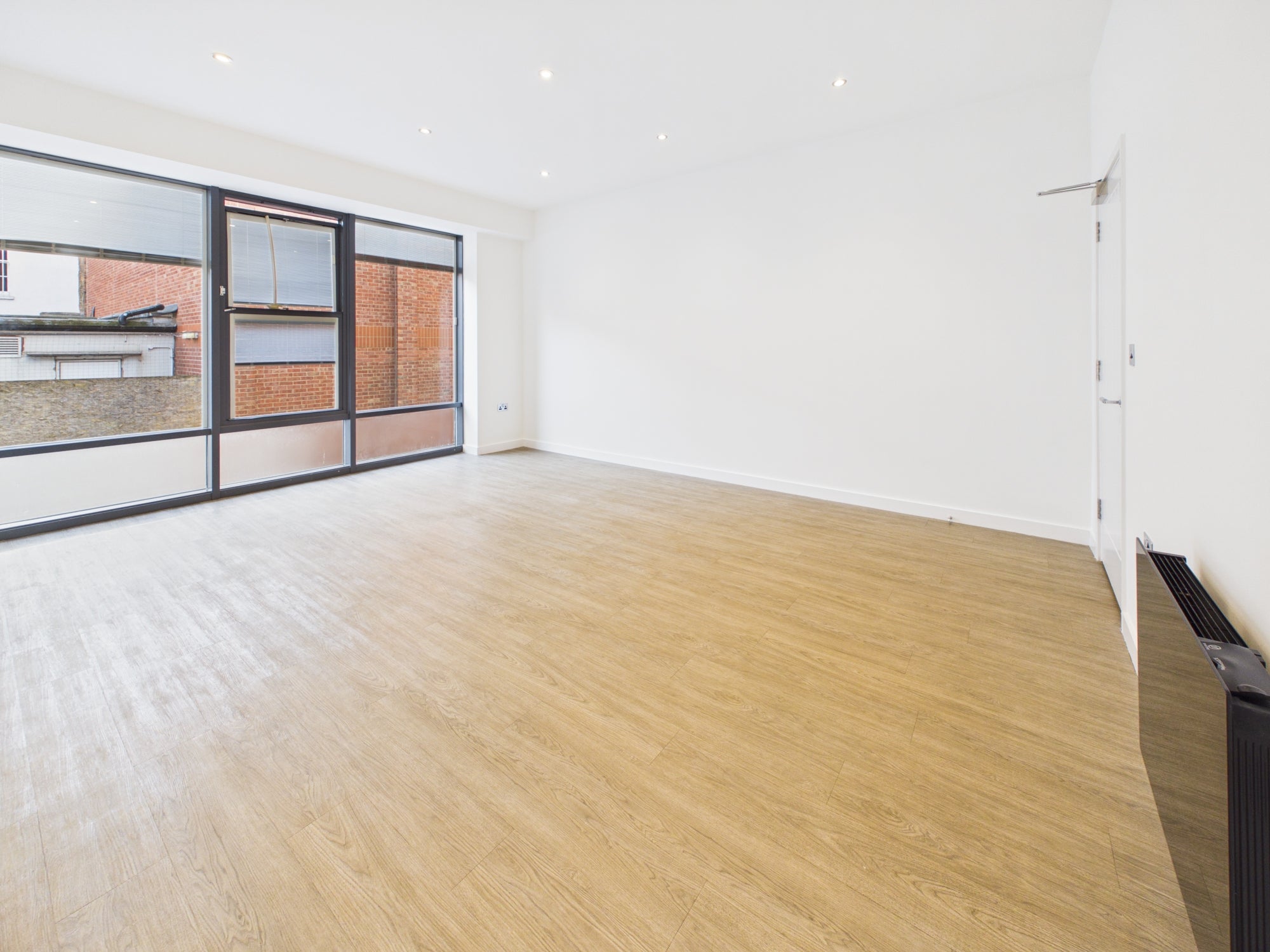 Flat Clarence Parade in Cheltenham