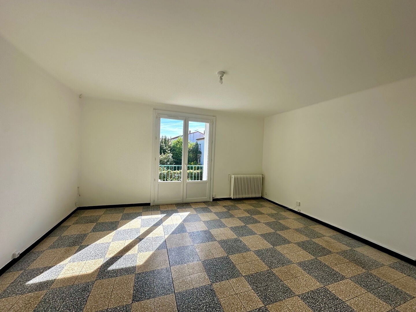 Appartement Avenue des Berges de l'Aude à Carcassonne