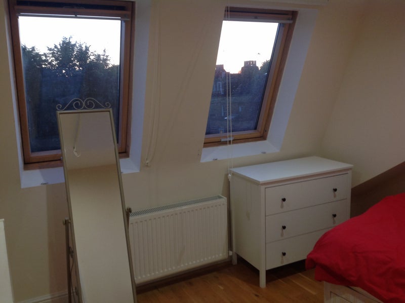 Room Shepherds Bush Road in Greater London