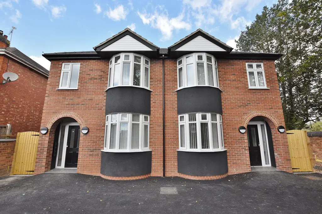 Flat Lower Hillmorton Road in Rugby