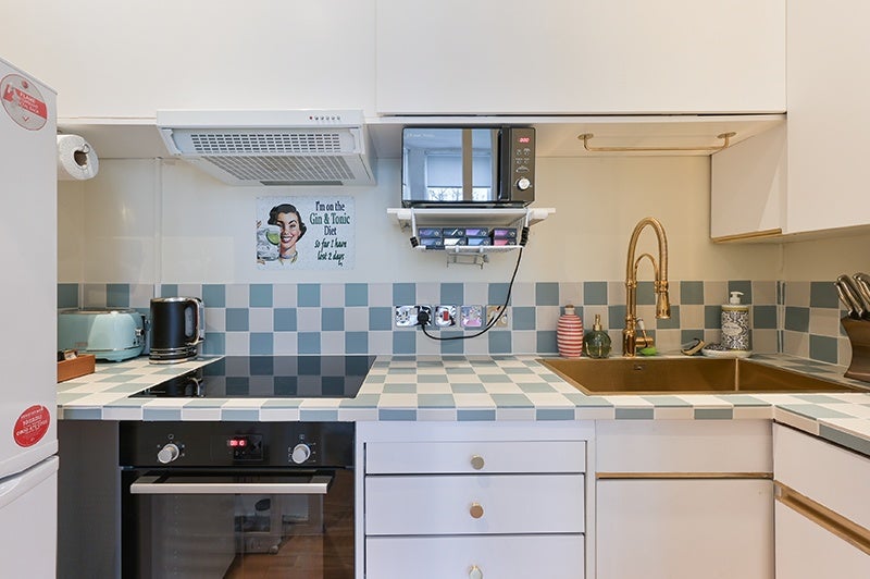 Flat Colville Square in Greater London