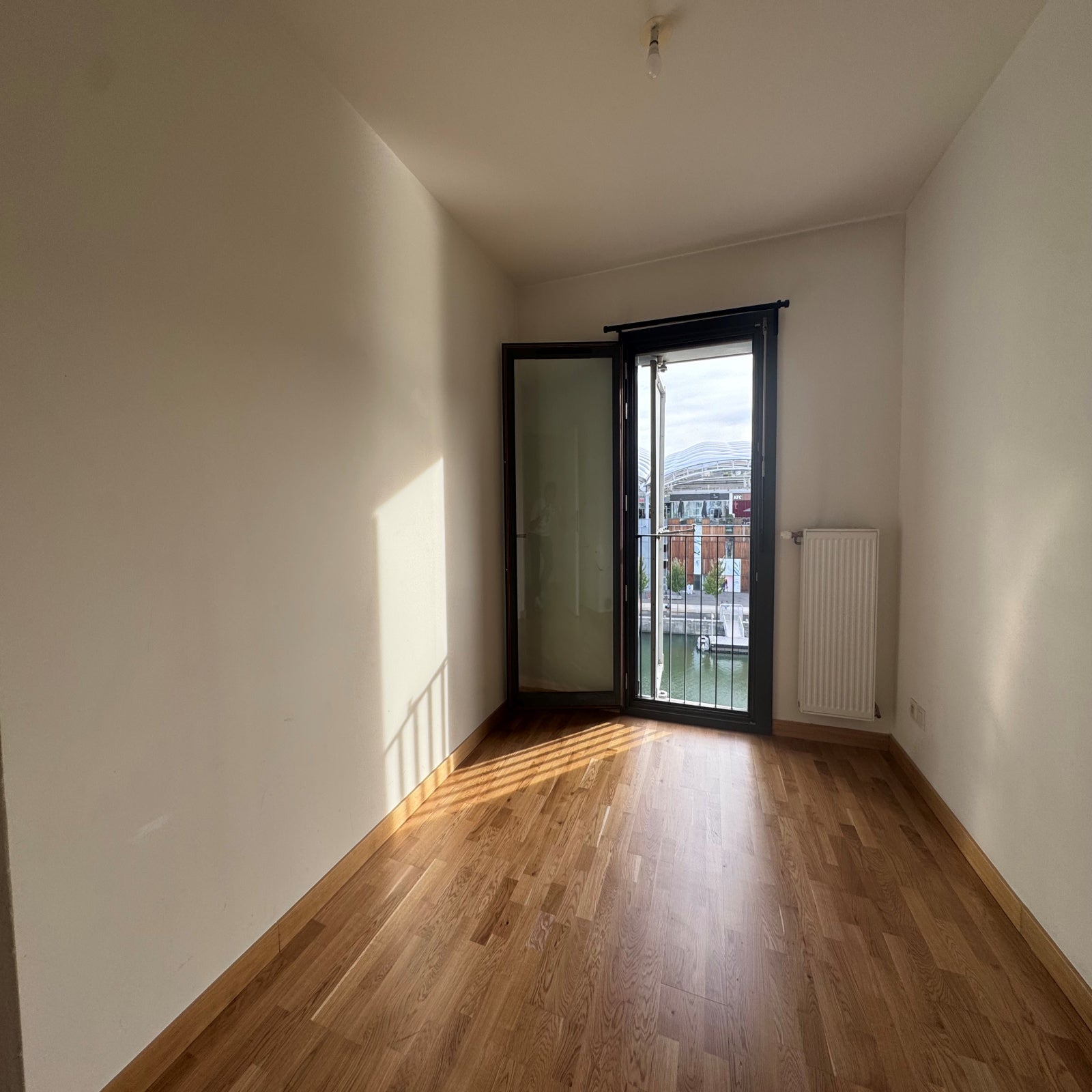 Flat Quai Antoine Riboud in Lyon