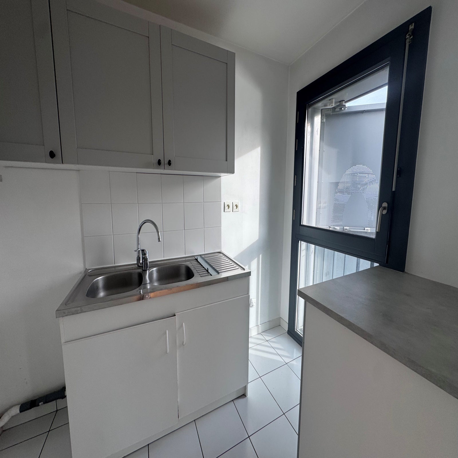 Flat Quai Antoine Riboud in Lyon