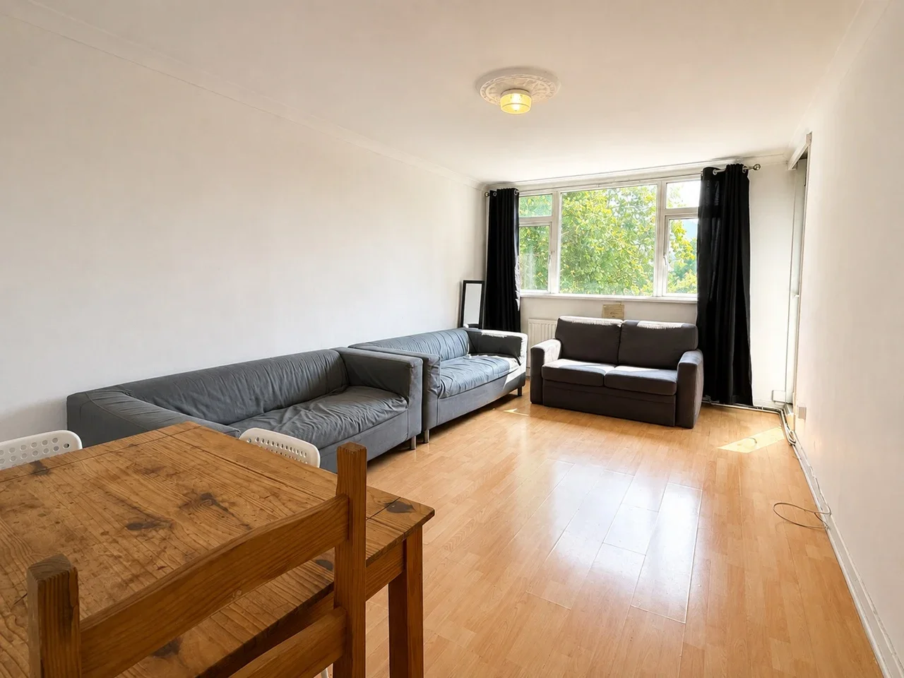 Flat King Square in Greater London