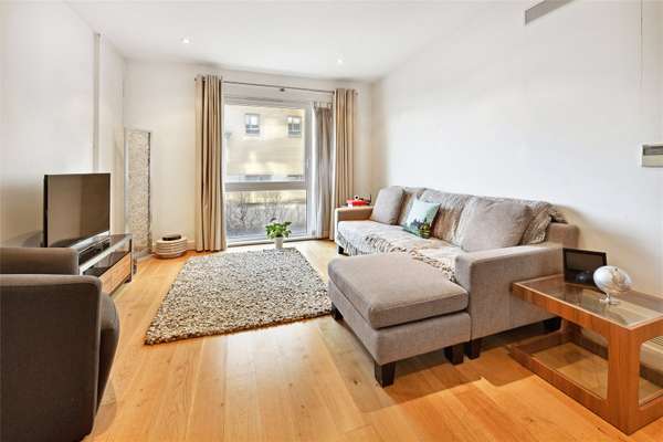 Flat Wilton Road in City of Westminster