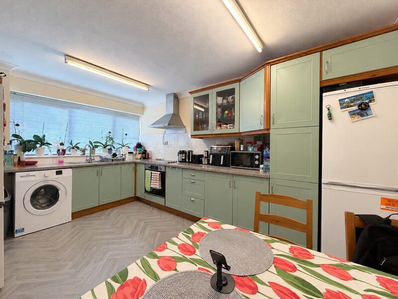 House Wilmot Close in West Oxfordshire