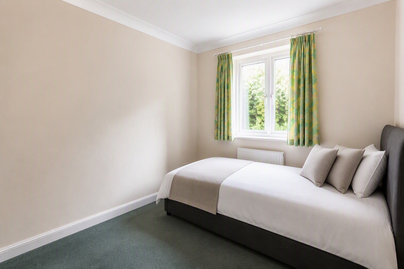 Flat Lister Tye in Chelmsford