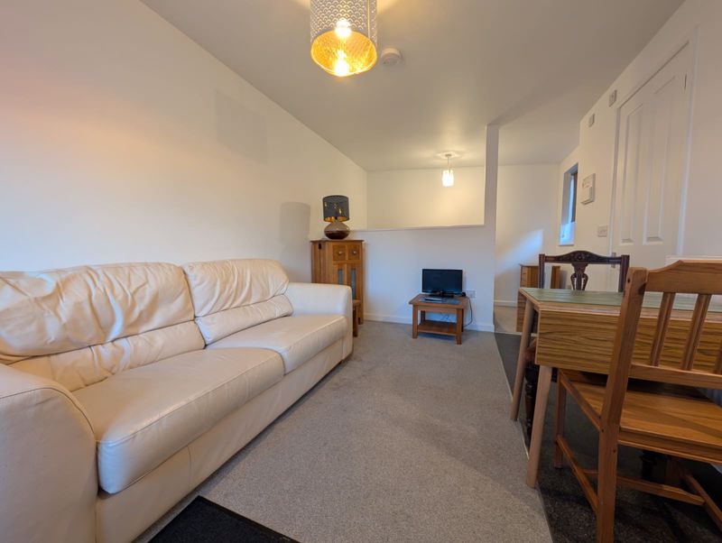 Flat Duncan Road in Chichester