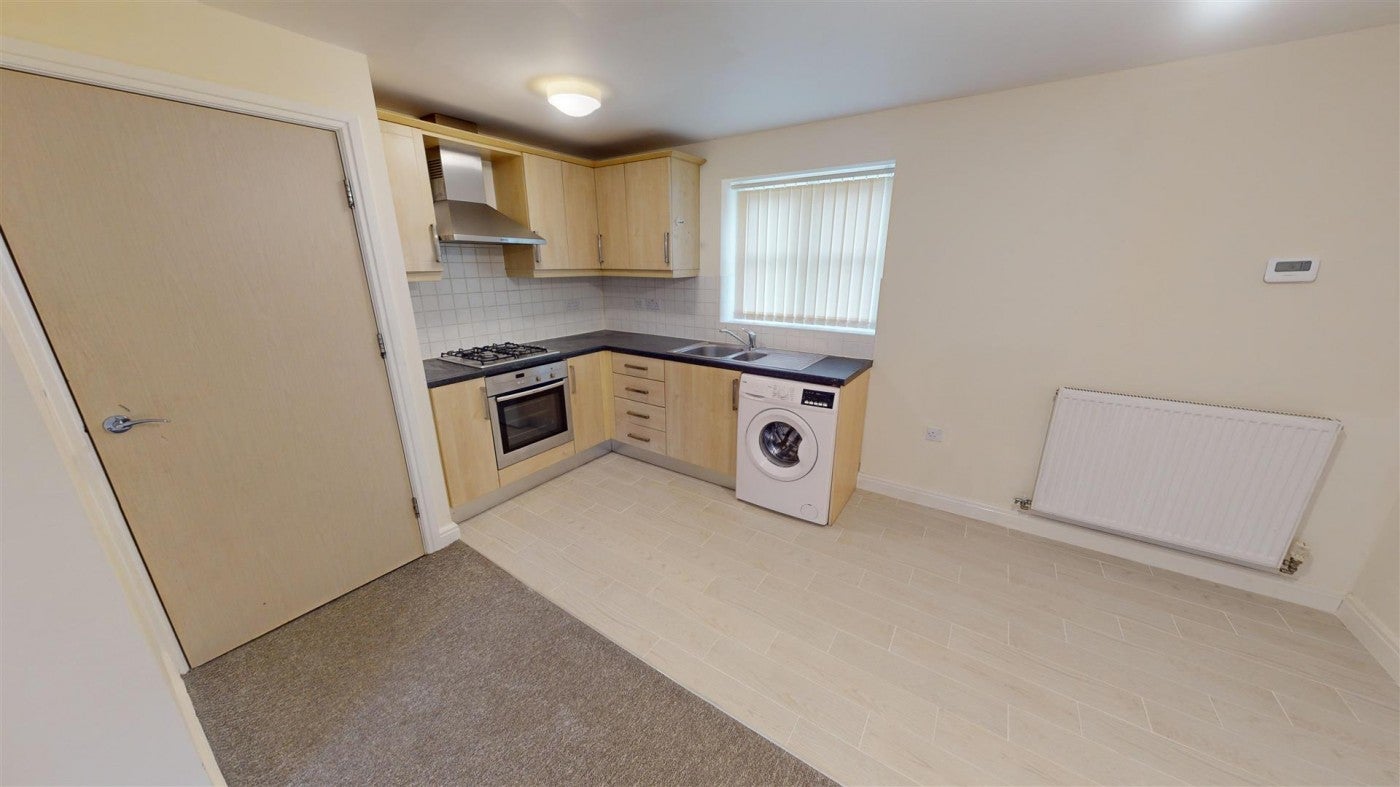 Flat Lowther Crescent in St Helens