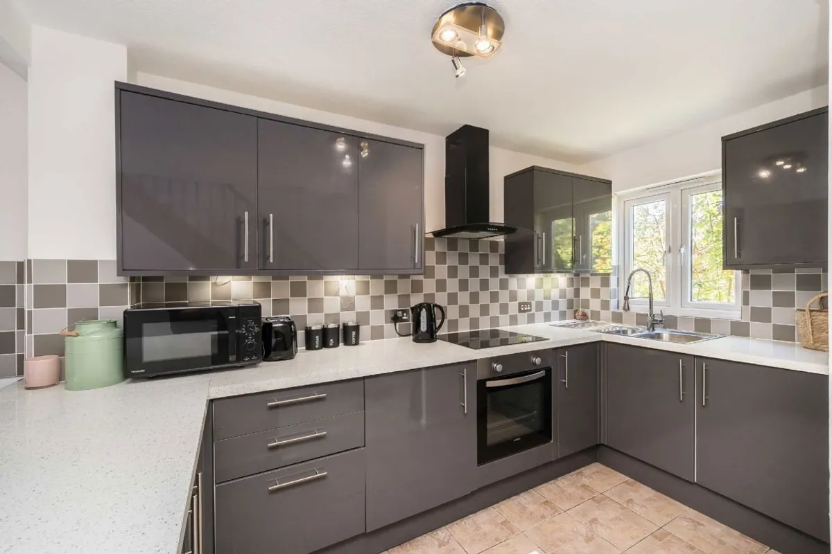 House Keats Close in Greater London