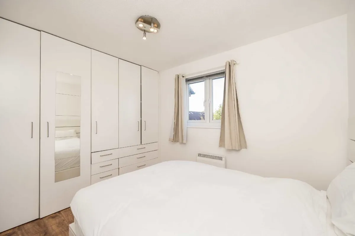 House Keats Close in Greater London