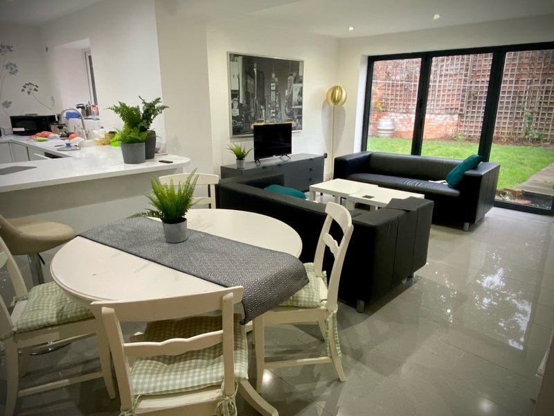 Room Orchard Cottages in Nottingham
