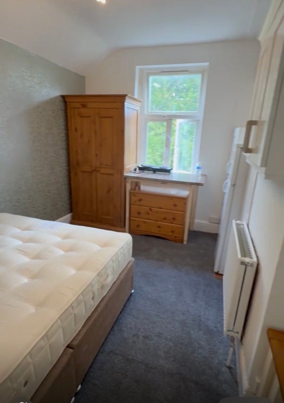 Room Oxford Road in Birmingham
