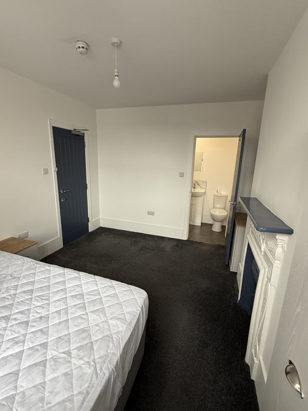 Room Colonel Stephens Way in Weston-super-Mare