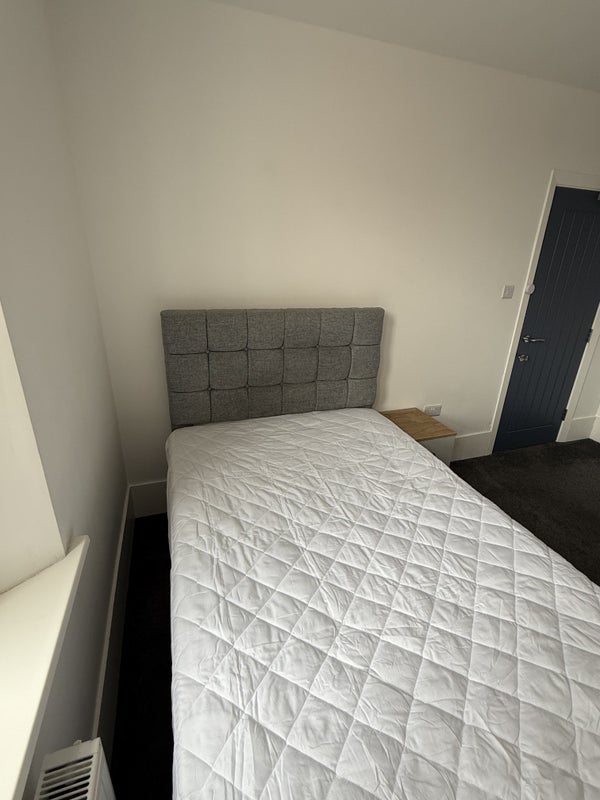 Room Colonel Stephens Way in Weston-super-Mare