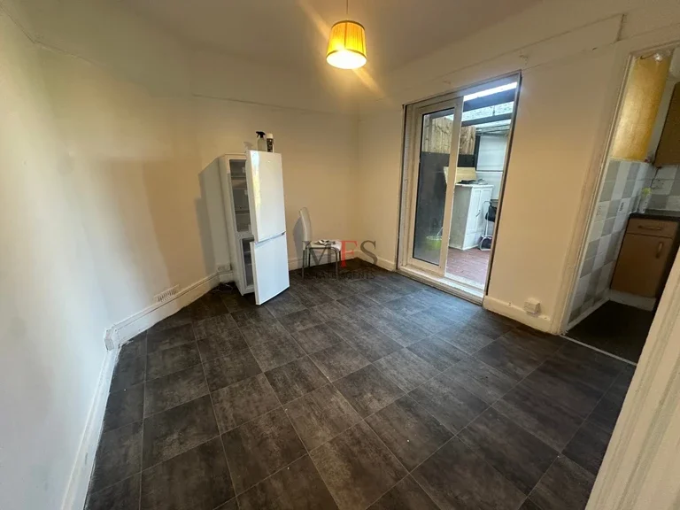 House High Street in Greater London