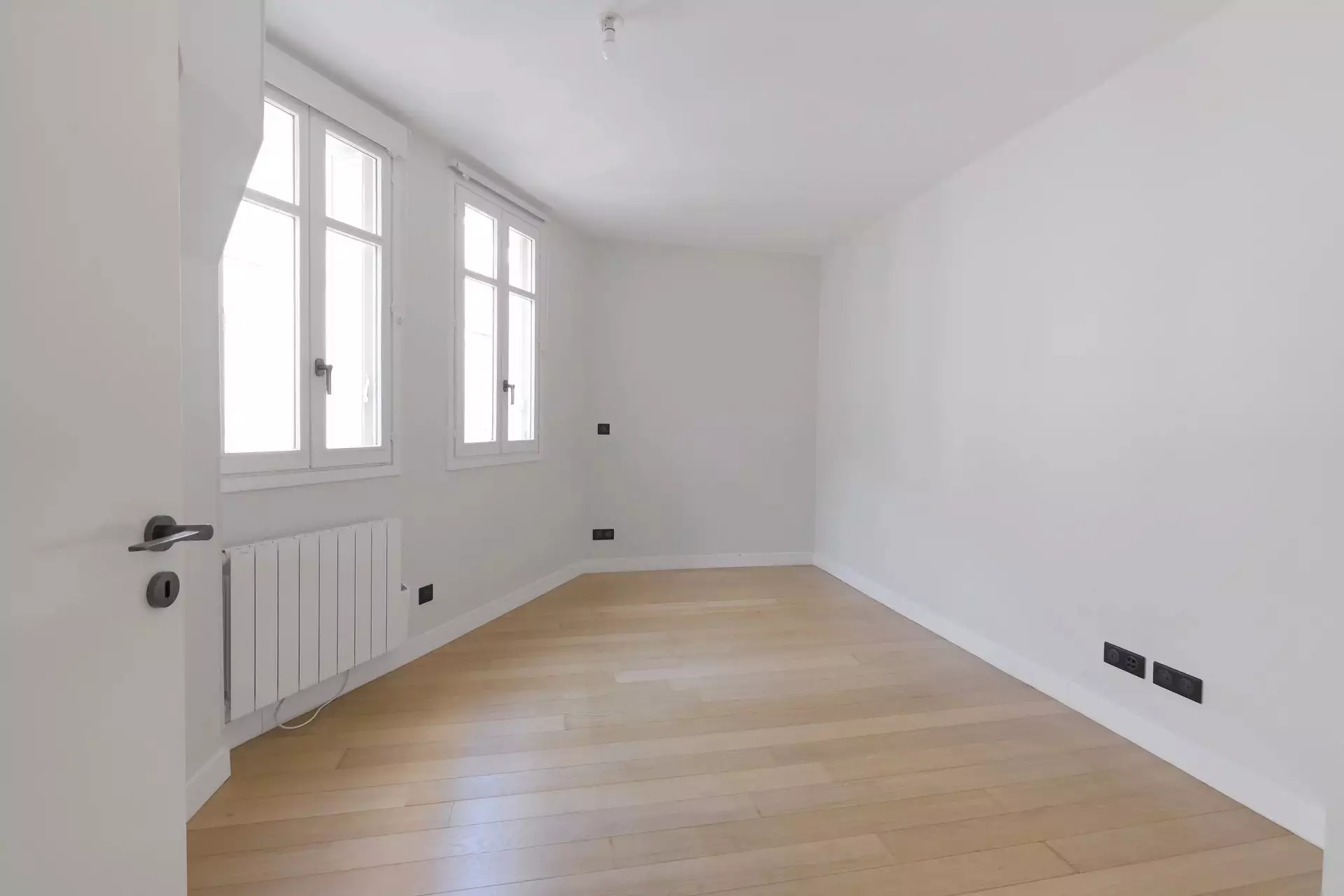 Appartement Rue Villaret de Joyeuse à Paris