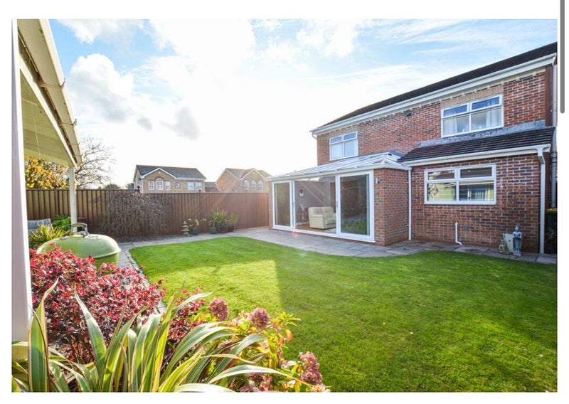 Room Sandyfield in Preston
