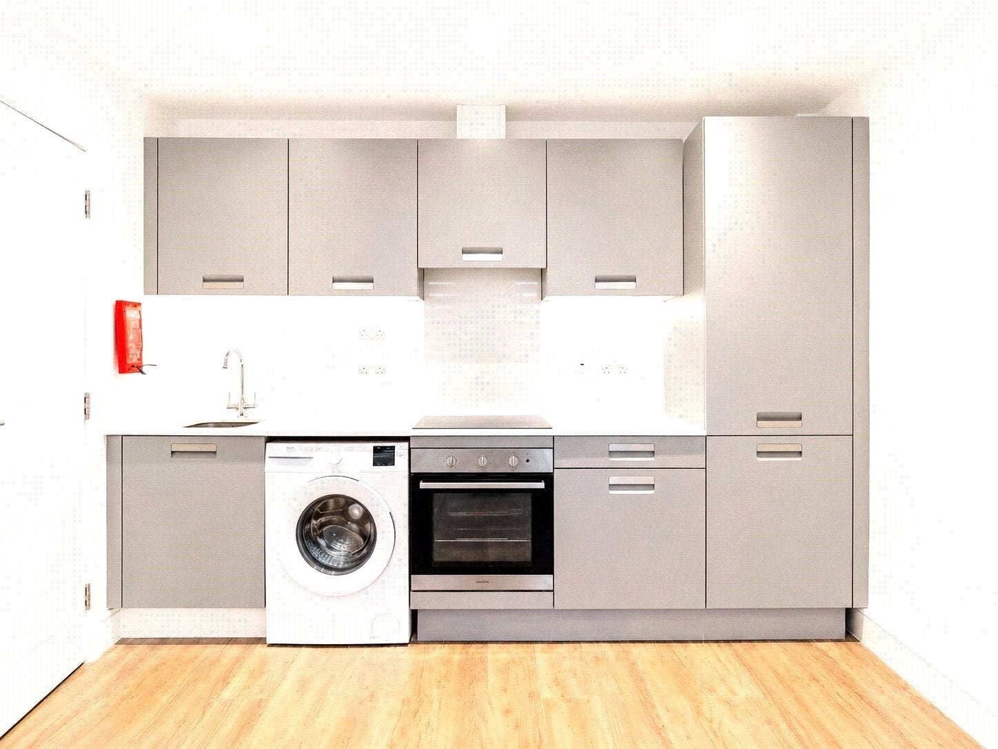 Flat Elizabeth Way in Harlow