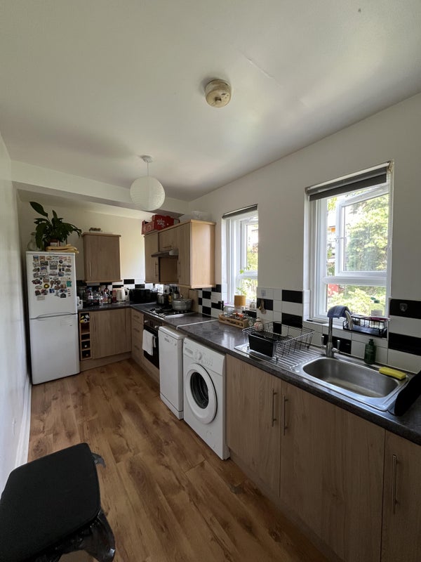 Room Bickerton Road in Greater London