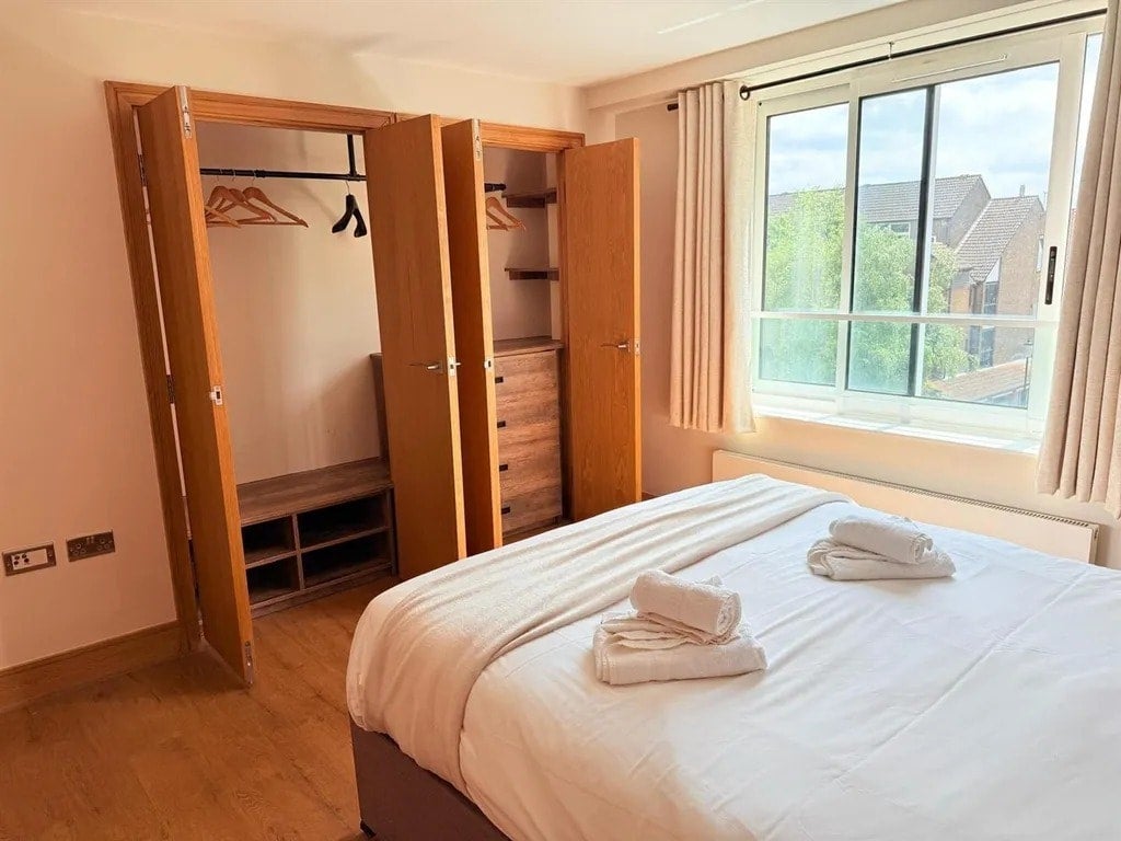 Flat Milmans Street in Greater London