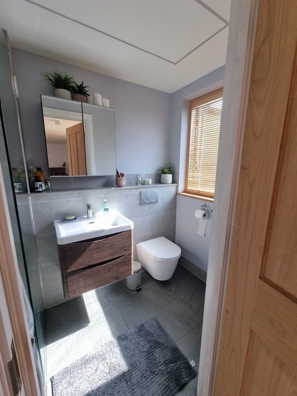 Room St Asaph Road in Greater London