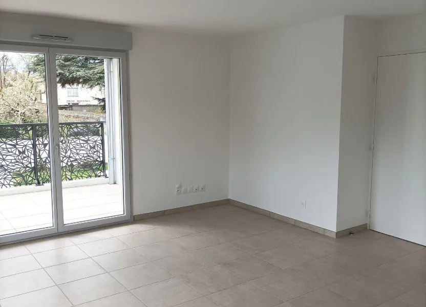 Flat Rue Charles de Gaulle in Vourles