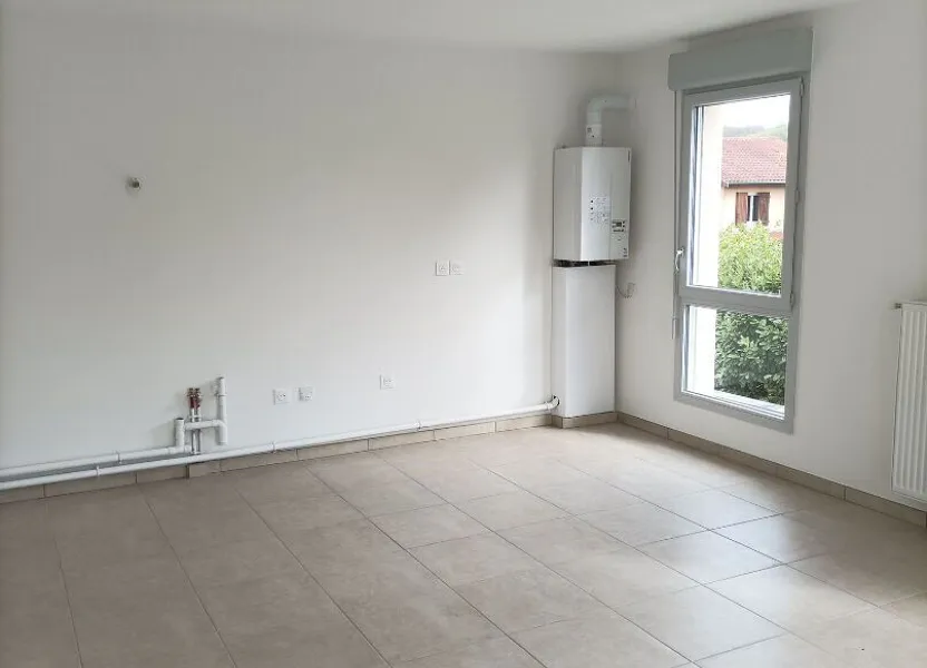 Flat Rue Charles de Gaulle in Vourles