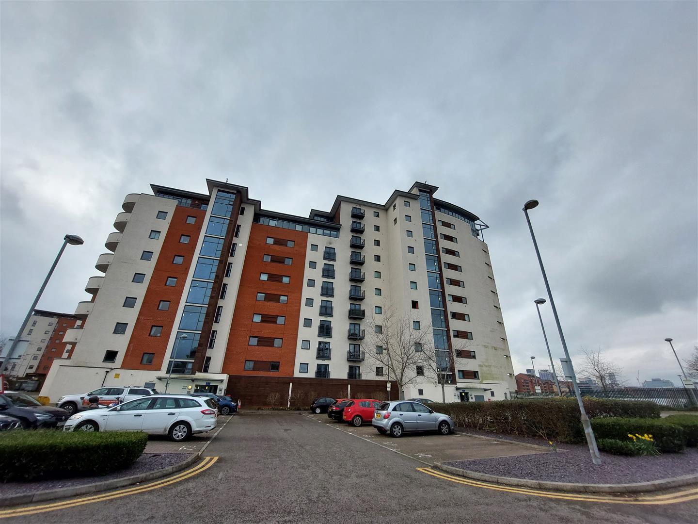 Flat Galleon Way in Cardiff