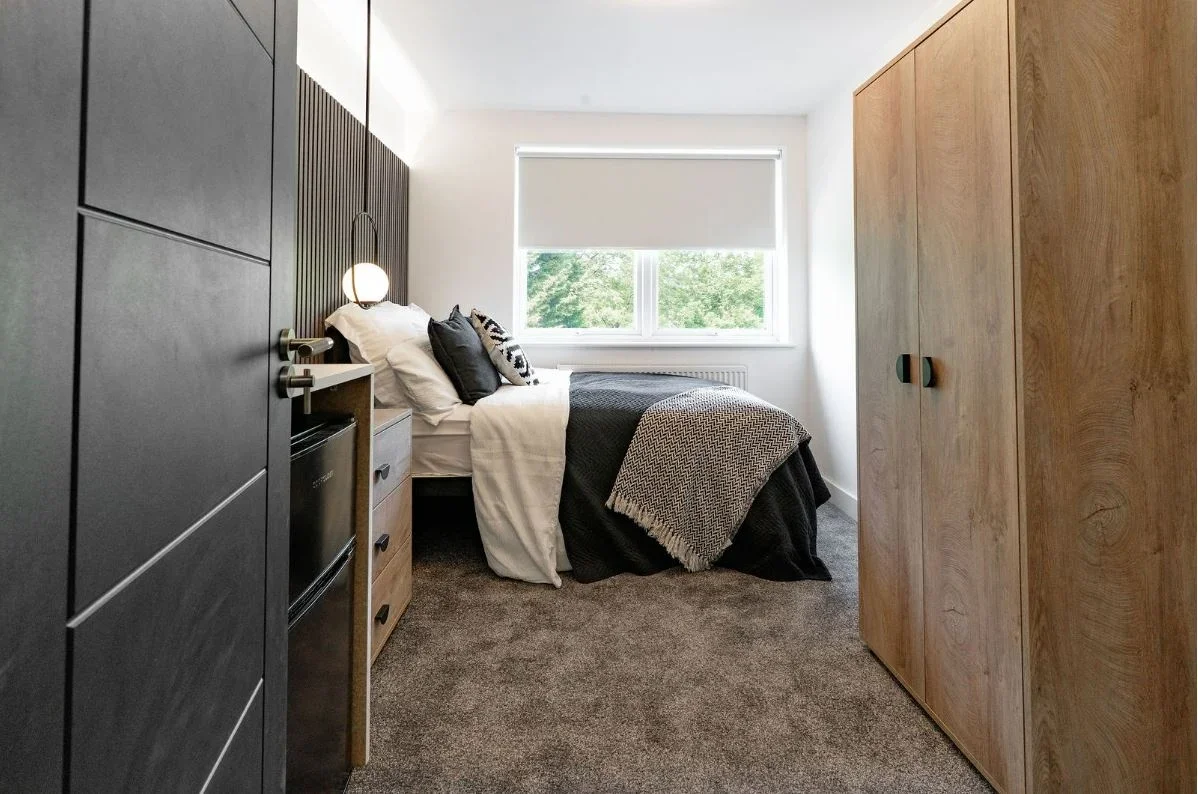 Room Hamilton Road in High Wycombe