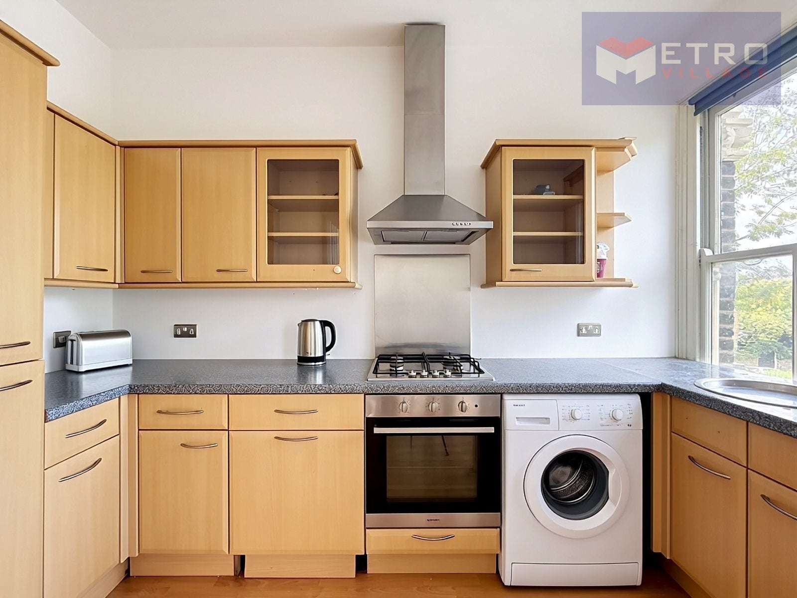 Flat Musgrove Road in Greater London