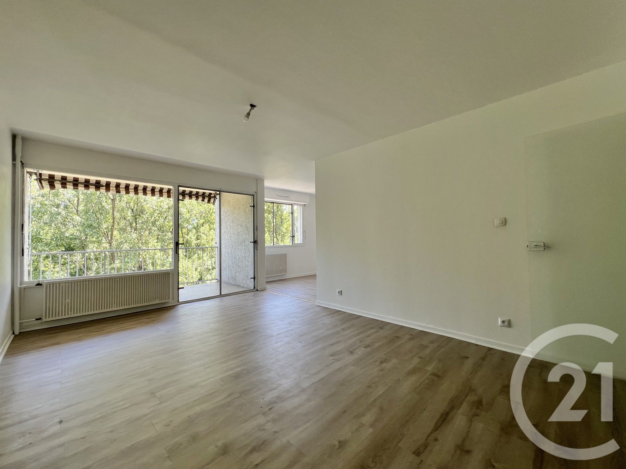 Appartement Place de Lavalette à Grenoble