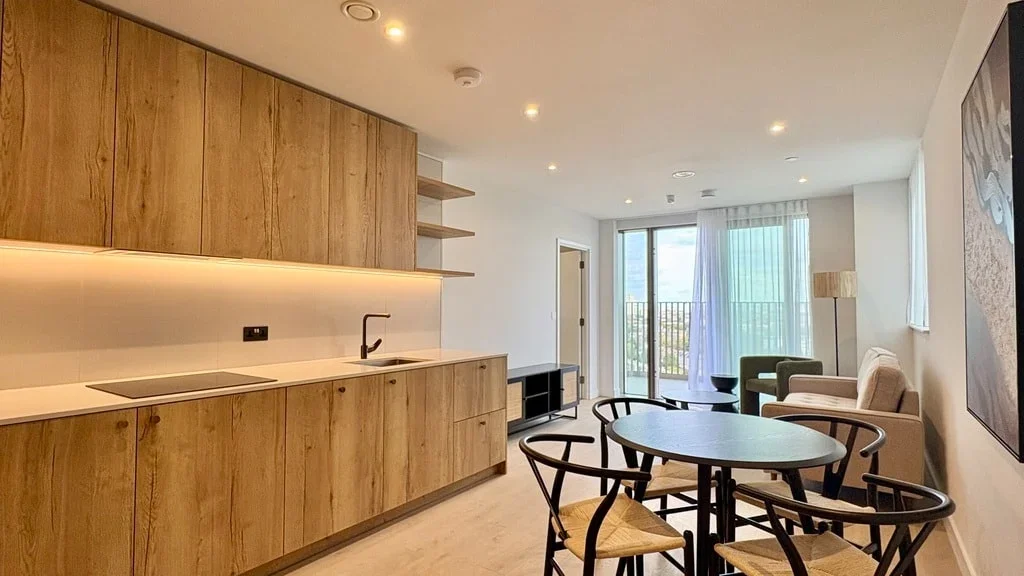 Flat Heygate Street in Greater London