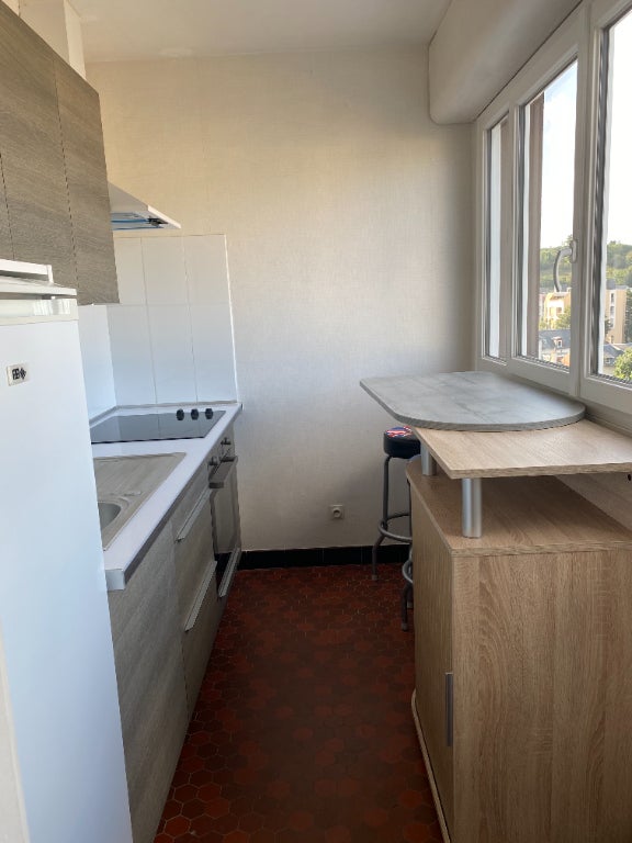Flat Rue Buzot in Évreux