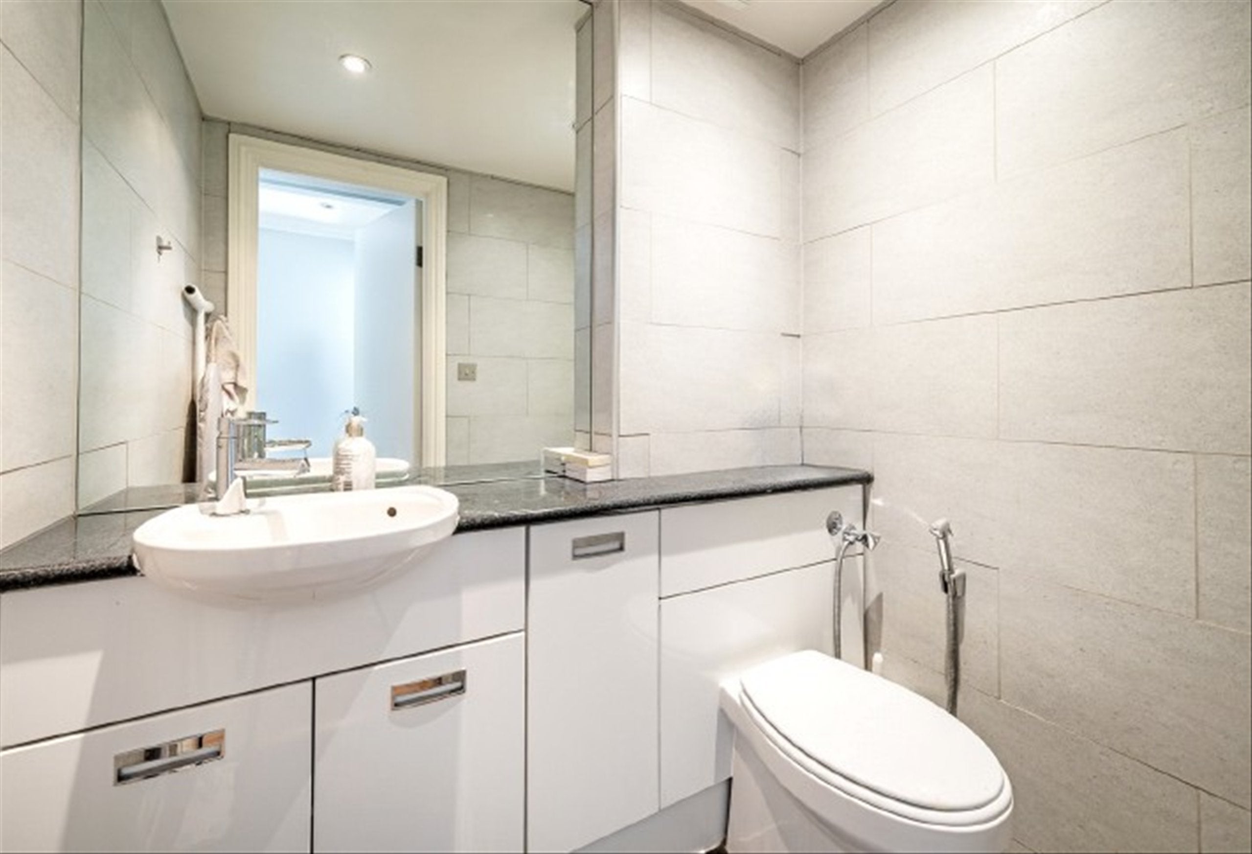 Flat Sussex Gardens in City of Westminster